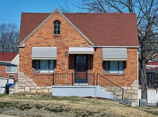 521 Winston Dr, Saint Louis, MO