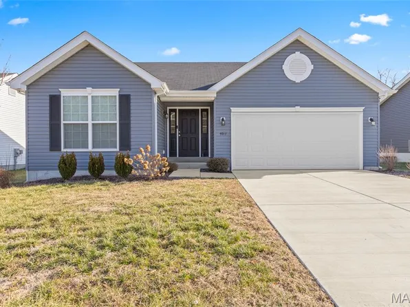 5917 Creek Side Pl, Cedar Hill, MO 63016