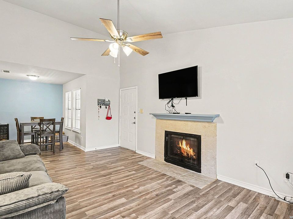 1st image of 14343 JUDSON RD #1006