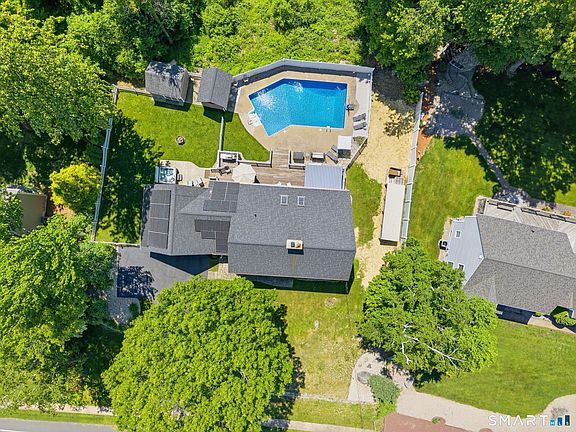 3rd image of 447 Hart Street