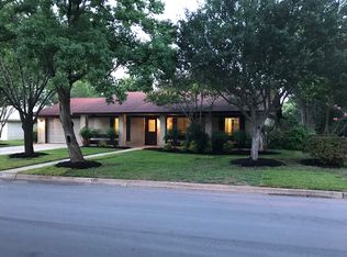 1303 Lime Rock Dr, Round Rock, TX 78681