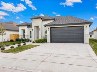 905 Magnolia St, Mission, TX 78574