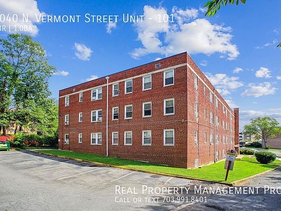 4th image of 2040 N Vermont St APT 101