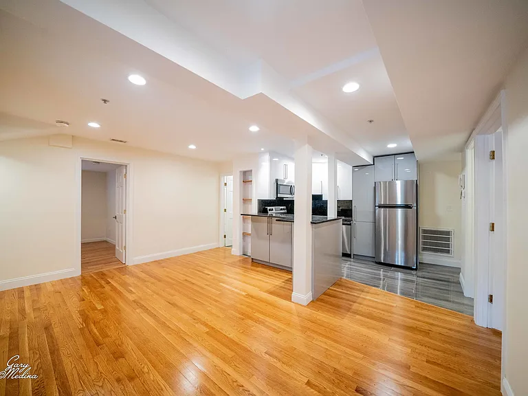 1801 Beacon St #2 — Photo 34