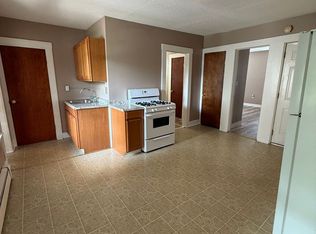 207 Glen St #209, New Britain, CT 06051