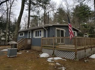 70 Riverside Dr, Fremont, NH 03044
