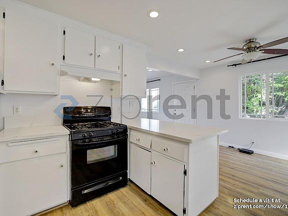 5th image of 1142 N Alma Ave