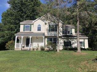 925 Main St, Clifton Park, NY 12065