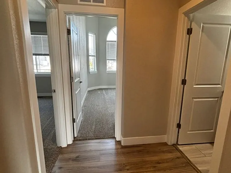 5505 Opal Dr — Photo 33