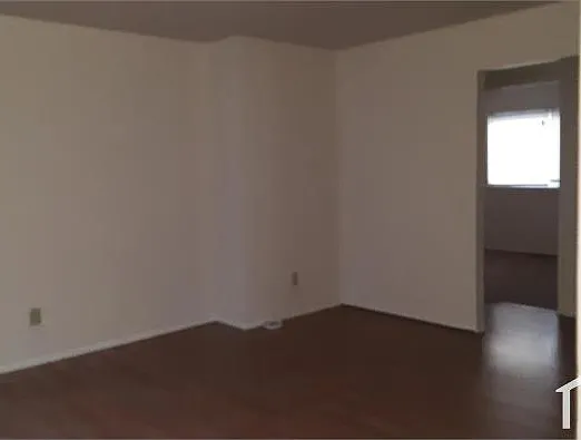 1 bed, 750 sqft, $1,200 — Photo 3