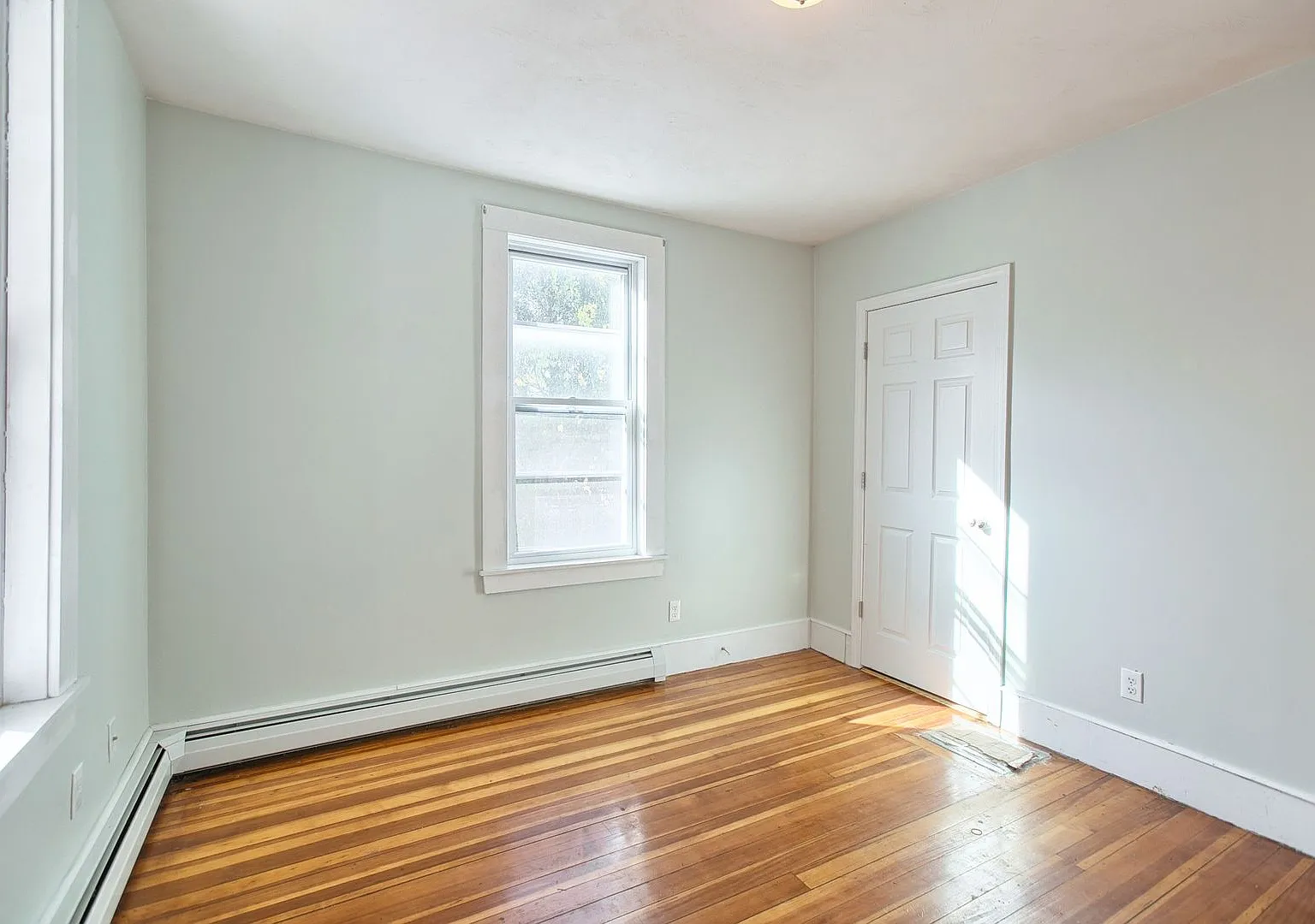 23 Simon Street — Photo 4