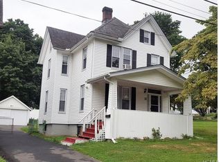 32 Teneyck St, Stony Pt, NY 10980