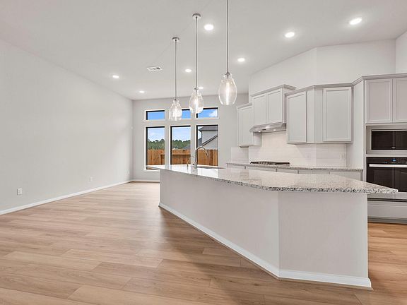 4th image of 26160 Treetop Terrace Ln