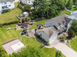 9 June Rd, Chester, NY 10918