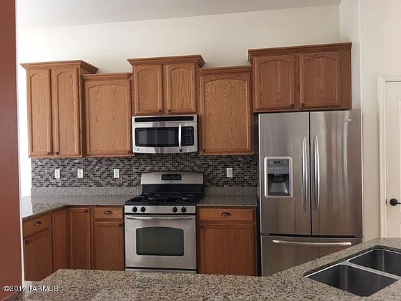 3rd image of 12861 N Westminster Dr