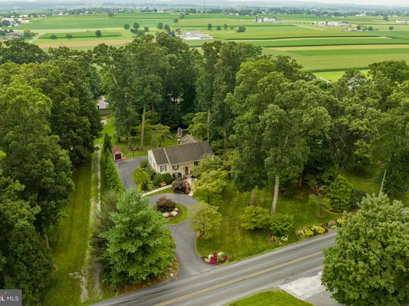 3842 Ridge Rd, Gordonville, PA 17529
