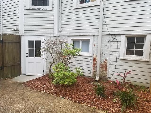 1st image of 2124 Palmer Ave Unit S
