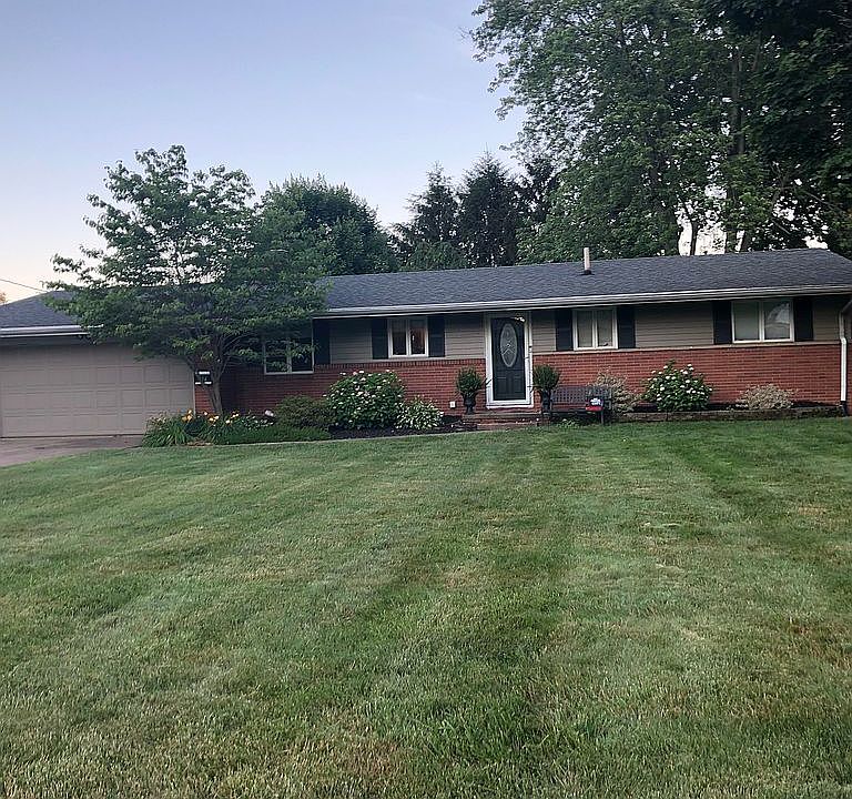 1st image of 614 Weber Ave NE