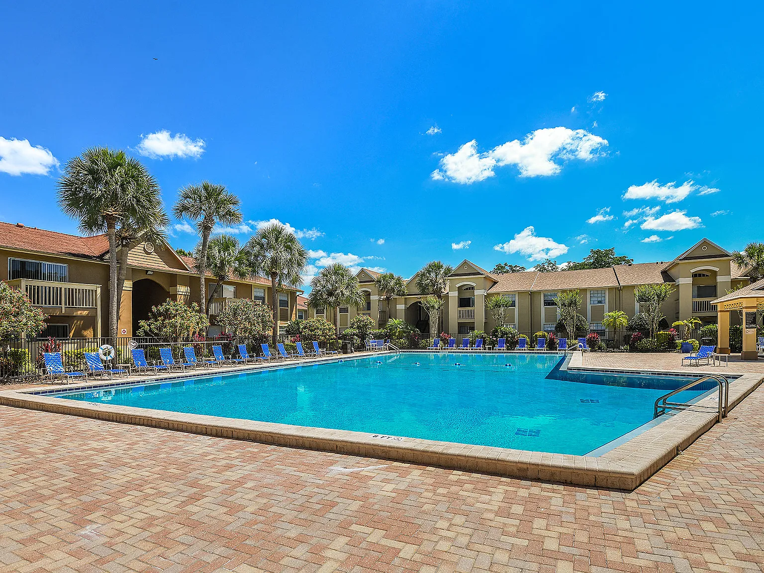 Summerlin at Winter Park Apartments — Photo 3