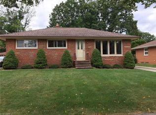 4590 Memphis Villas S, Brooklyn, OH