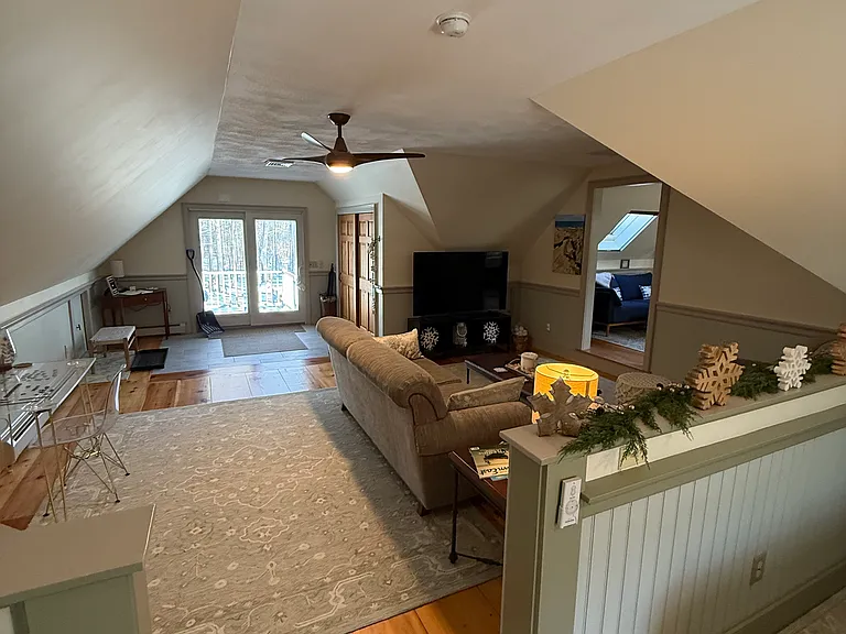 66 Locust St — Photo 5