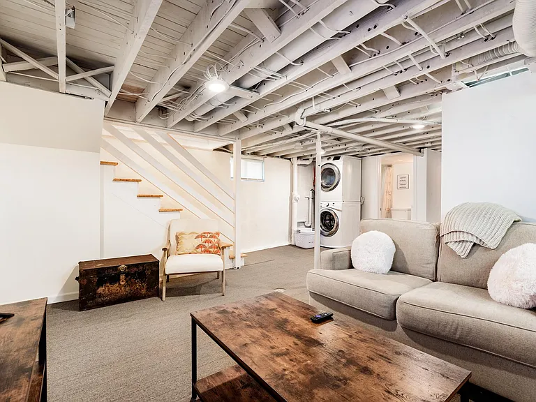 6026 Scanlan Ave — Photo 23