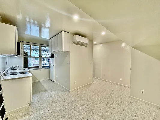 Rented by Sterling Realty Solution Inc | media 2