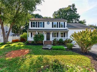 1136 Norcova Ct, Chesapeake, VA 23320