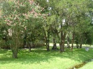 8410 Wateka Dr, Houston, TX 77074