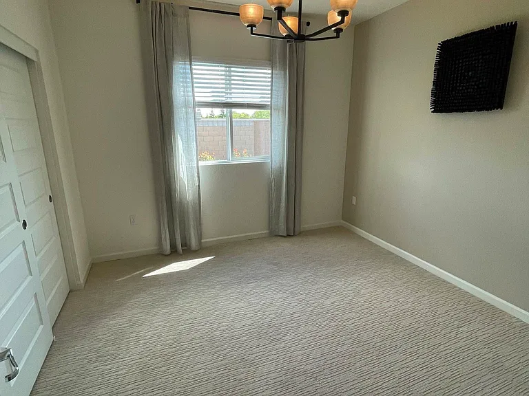 1266 Bray Dr — Photo 3