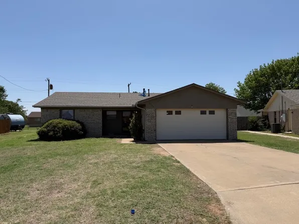 1708 Harding Ave, Altus, OK 73521