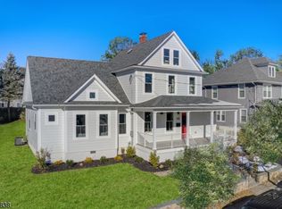 15 Russell Pl, Summit, NJ 07901