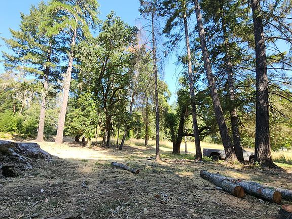 3rd image of 25331 Sherwood Road