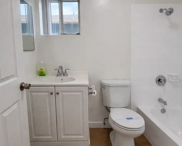 The Heritage Apartments — Photo 3