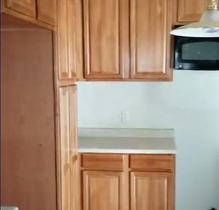 4th image of 9606 Shoshone Way
