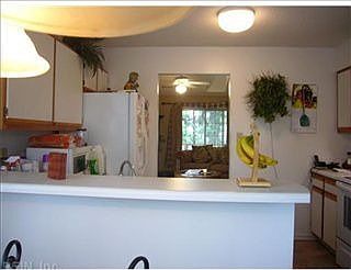 4th image of 221B Lantana Ln