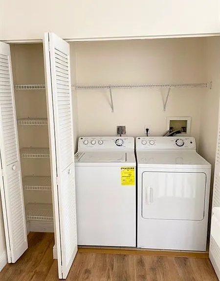 3145 N 37th Ave — Photo 18