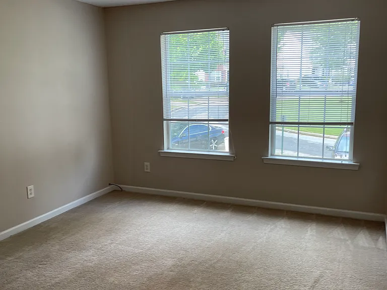 480 Inkberry Dr — Photo 17