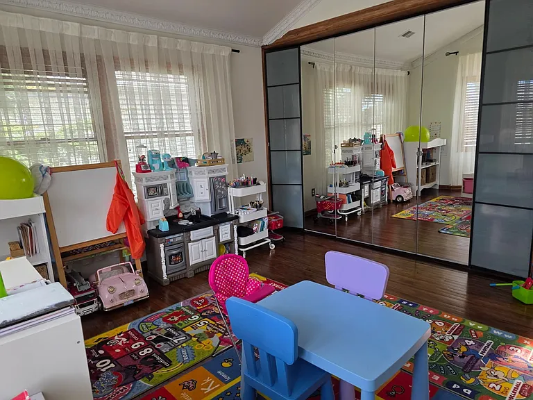 526 Moonachie Ave — Photo 11