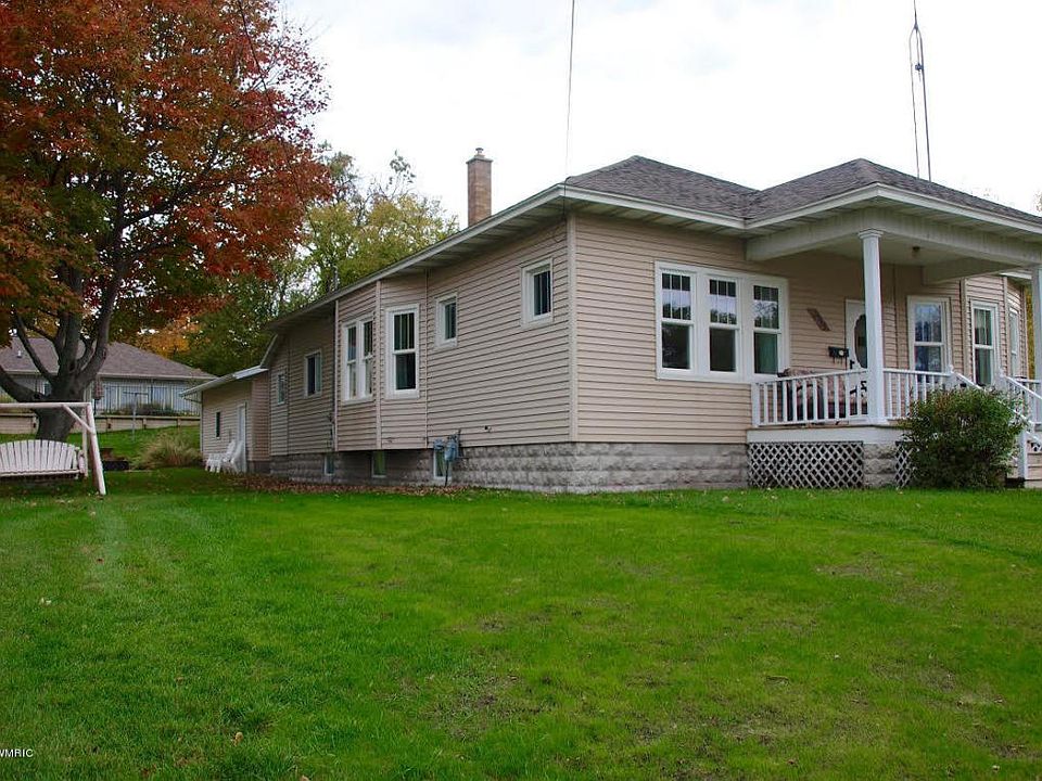 1st image of 3189 Lakeshore Dr