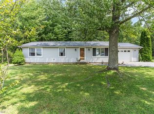 75 SE River Rd, Lake Milton, OH 44429
