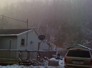 15304 Charleston Rd, Kenna, WV 25248