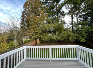 17702 160th Ave SE, Renton, WA 98058