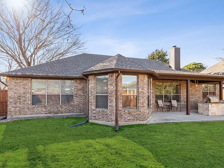 3312 Sycamore Dr — Photo 25