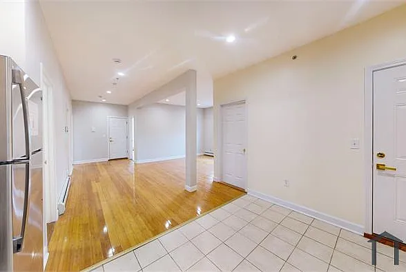 7 Estella St #3 — Photo 15