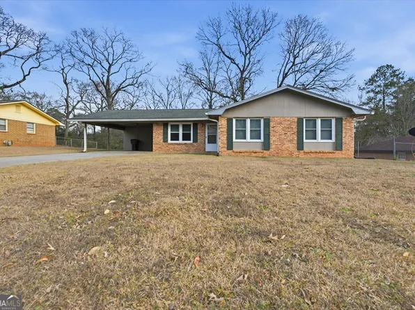 223 Randy Cir, Warner Robins, GA 31088