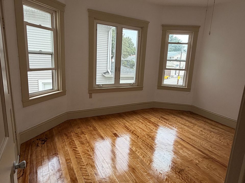 1st image of 7 Brookline St #2