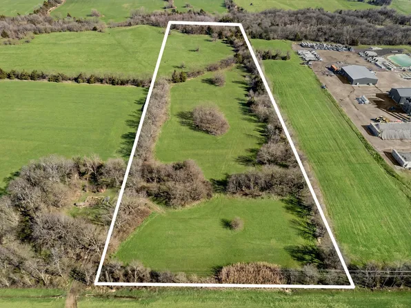 2 State Highway 160, Whitewright, TX 75491