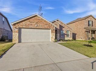 4540 Benham Dr, Crowley, TX 76036