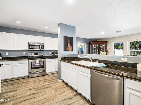 5th image of 29001 N 51st Pl